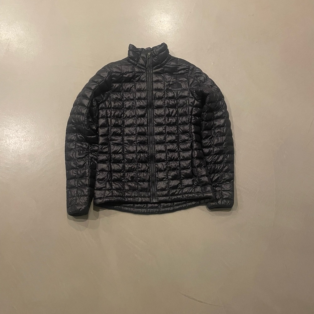 Women’s black The North Face light coat jacket